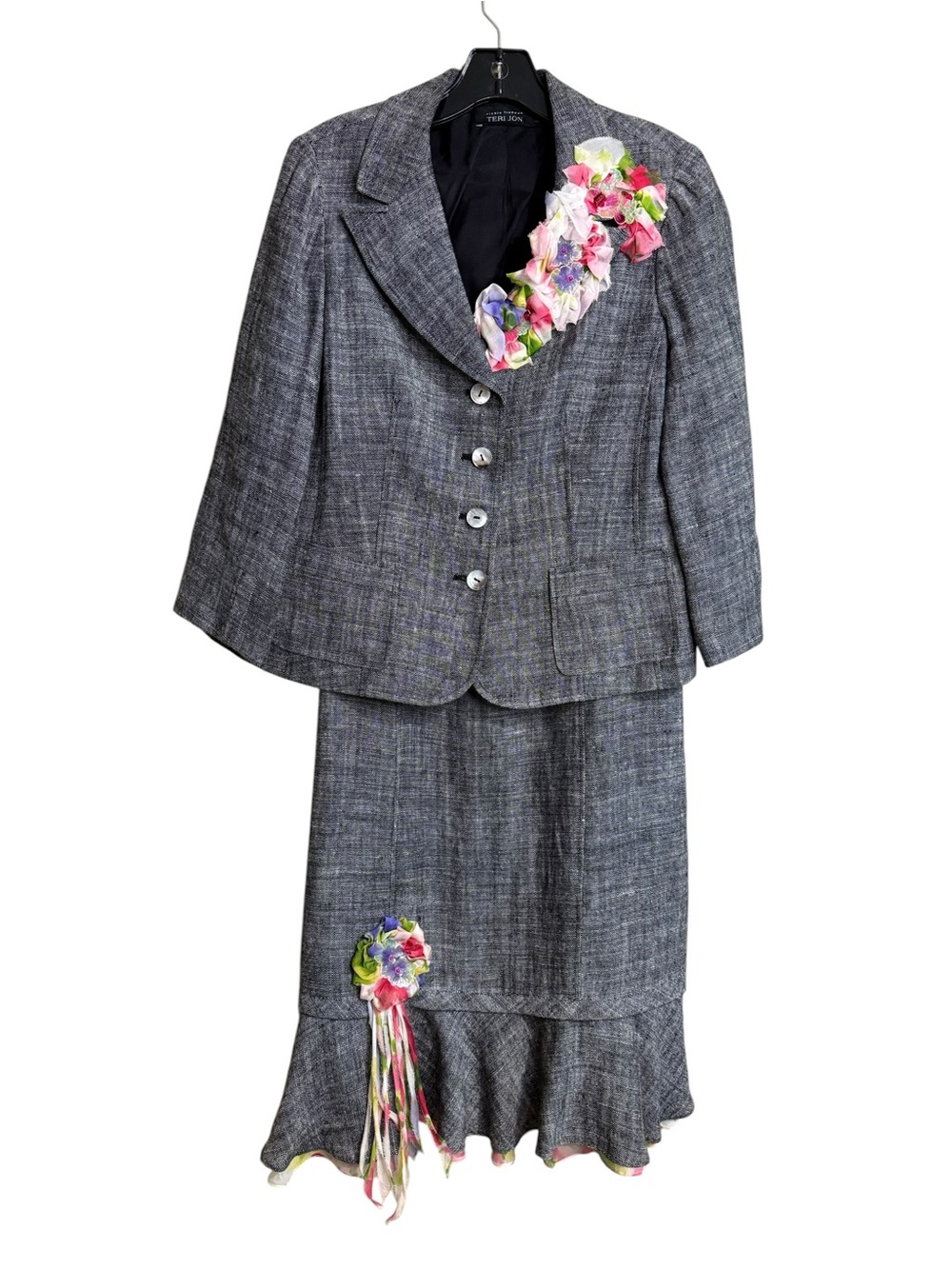 Rickie Freeman for Teri Jon Gray Linen Vintage Dress Suit w/Floral Appliqués